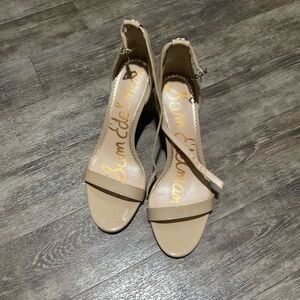 Sam Edelman Beige Heels with Elegant Design